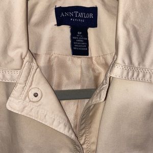 Womens Coat worn Once  🧥